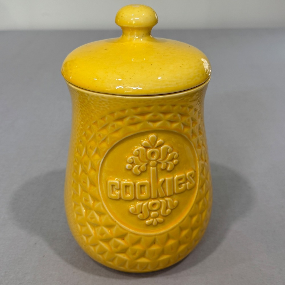 McCoy Cookie Jar Yellow Vintage 260 Diamond Textured Ceramic Canister with Lid